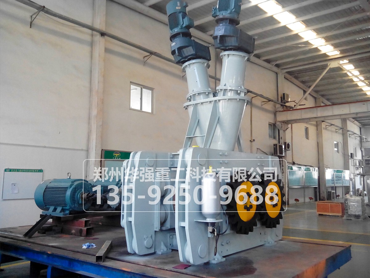 高壓干粉壓球機的特點是什么